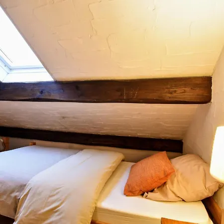Budget Holiday In Mont Liege With Garden Dom wakacyjny *