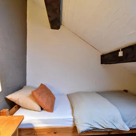 Budget Holiday In Mont Liege With Garden Dom wakacyjny *